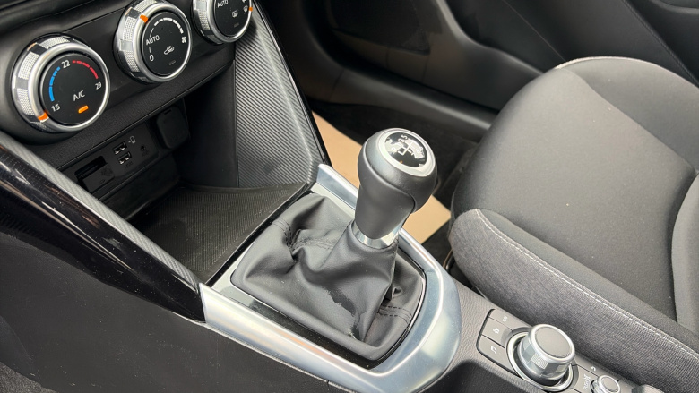 Mazda 2 1.5 e-Skyactiv G MHEV Centre-Line 5dr Petrol Hatchback